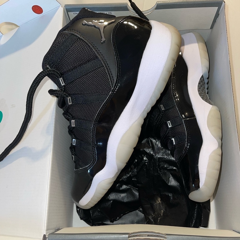 Jordan 11 ‘Jubilee’ Size 6Y